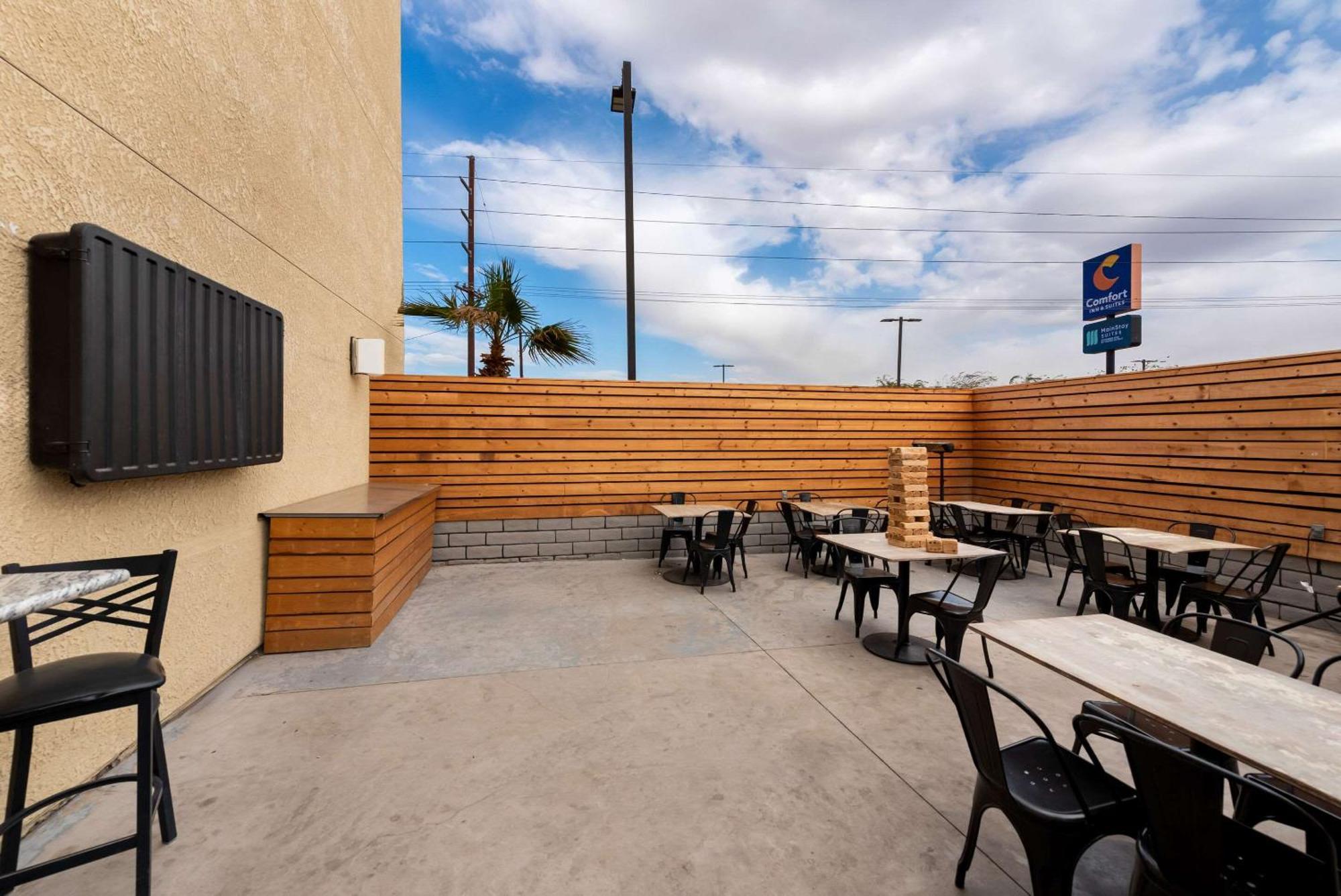Comfort Inn&Suites El Centro I-8 Exterior foto